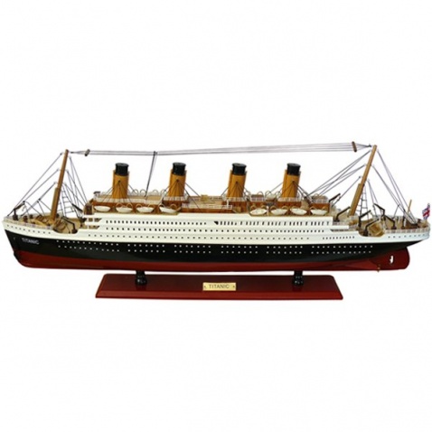 Model lode – TITANIC  80x29cm