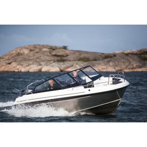 Motorový čln Yamarin Cross 62 BR