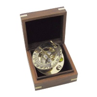 Slnečné hodiny, kompas