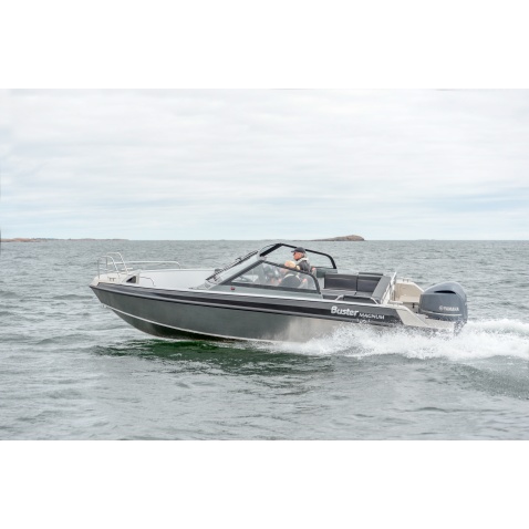 Motorový čln Buster Magnum