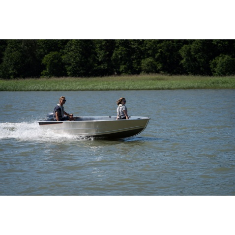 Motorový čln Buster XS