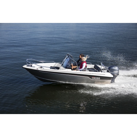 Motorový čln Yamarin Cross 49 BR
