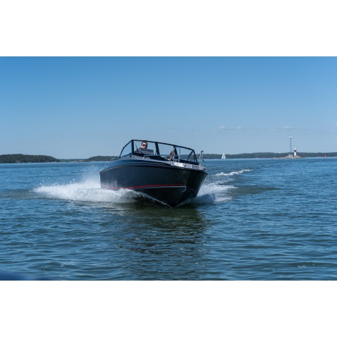 Motorový čln Buster XL V MAX