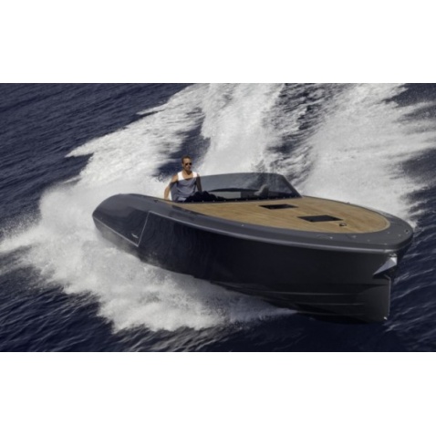 Motorový čln Frauscher 1017 GT